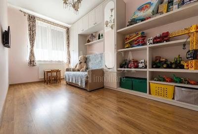 Apartament cu 3 camere decomandat în Decebal - 3