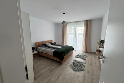 Apartament cu 2 camere decomandat în Tractorul - 7
