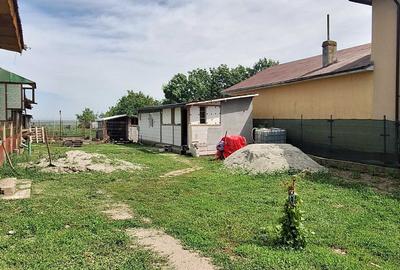 Casă cu 3 camere în Exterior Vest