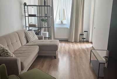Apartament cu 2 camere decomandat în Berceni