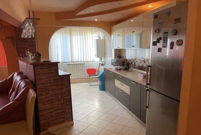 Apartament cu 3 camere în Buzaului - 1