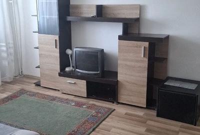 Apartament cu 2 camere decomandat în Drumul Taberei