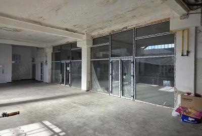 Spațiu comercial, de 160 mp, în Traian - 3