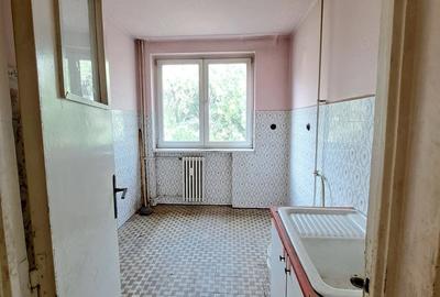 Apartament cu 3 camere semidecomandat în Podgoria - 3