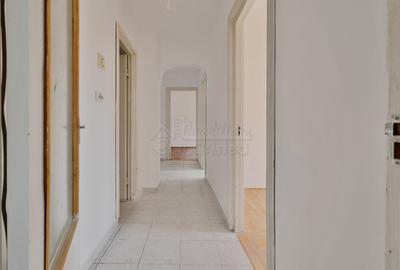 Apartament cu 3 camere decomandat, mobilat în Central - 10
