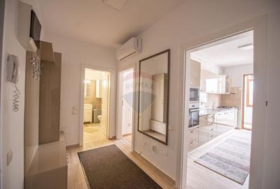 Apartament cu 2 camere decomandat, mobilat în Prelungirea Ghencea