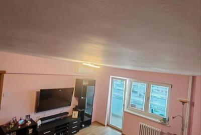Apartament cu 3 camere decomandat în Central - 11
