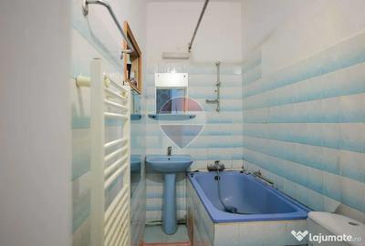 Casă cu 4 camere cu Teren 620 Mp în Santăul Mare