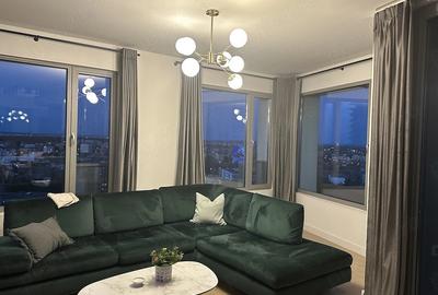 Apartament cu 3 camere decomandat, mobilat în Central