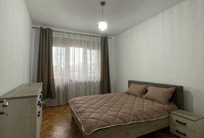 Apartament cu 3 camere decomandat în Cetate - 1