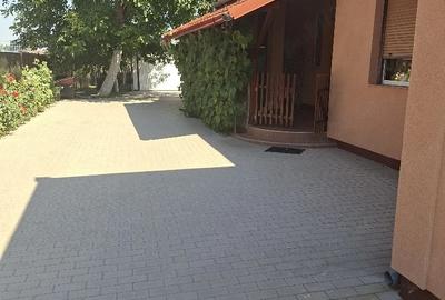 Casă cu 3 camere cu Teren 155 Mp în Domănești