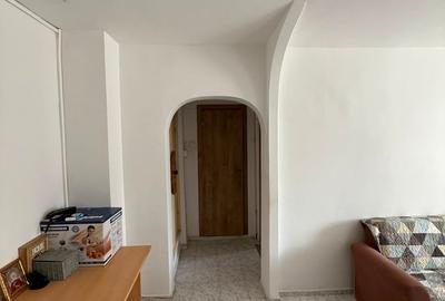 Apartament cu 2 camere decomandat, mobilat în Drumul Taberei - 4