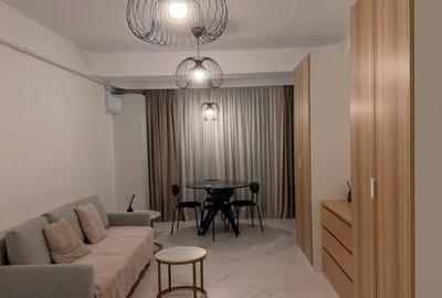 Apartament cu 2 camere semidecomandat, mobilat în Politehnica