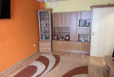 Apartament cu 2 camere decomandat în Aradului
