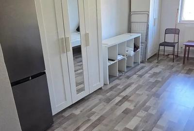 Garsonieră decomandată în Complex Studențesc