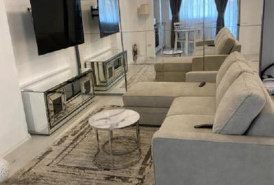 Apartament cu 2 camere semidecomandat, mobilat în Central