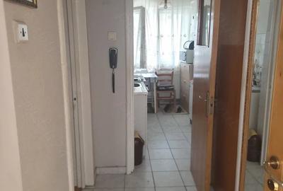 Apartament cu 2 camere semidecomandat în Unirii Sud