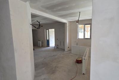 Casă cu 3 camere cu Teren 800 Mp în Beliș - 14