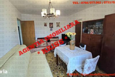 Apartament cu 2 camere semidecomandat în Negru Vodă