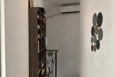 Casă cu 4 camere în Central - 1