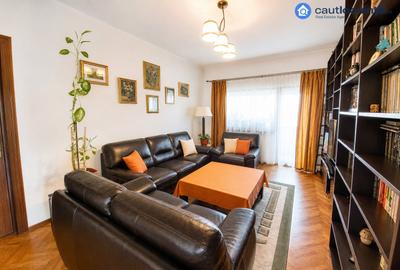 Apartament cu 4 camere în Calea Călărașilor