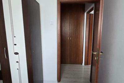 Apartament cu 2 camere decomandat în Titan - 2