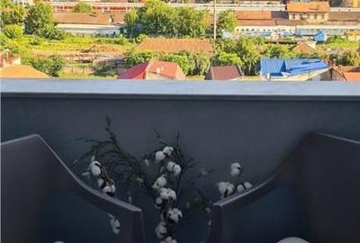 Apartament cu 2 camere, mobilat în Dâmbul Rotund