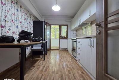 Apartament cu 3 camere în Pelican