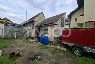 Casă individuală cu 2 camere cu Canalizare în Poplaca - 11