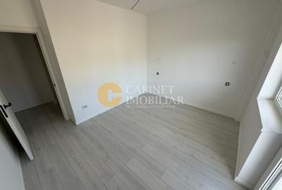 Apartament cu 2 camere decomandat în Vișani - 3