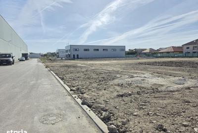 Teren de 3500 mp, în Central