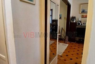 Apartament cu 3 camere circular în Universitate - 21