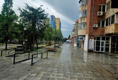 Spațiu comercial, de 105 mp, în Central