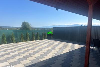 Casă cu 3 camere cu Teren 200 Mp în Central