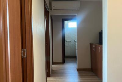 Apartament cu 44 camere decomandat în Casa de Cultură - 15