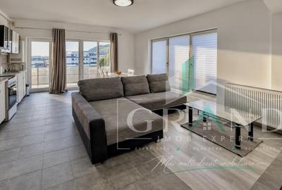 Apartament cu 2 camere semidecomandat, mobilat în Florești