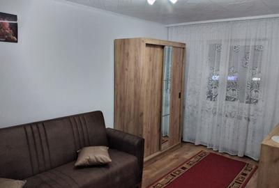 Garsonieră decomandată în Central - 3