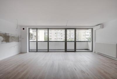 Apartament cu 2 camere decomandat în Tei