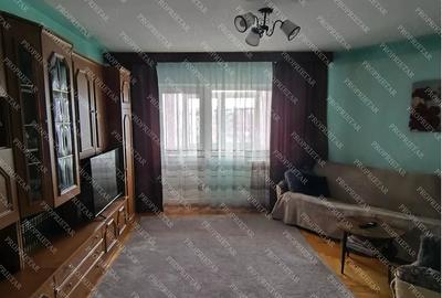 Apartament cu 4 camere decomandat în Metalurgie - 1