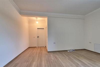 Apartament cu 3 camere nedecomandat în Buziașului - 3