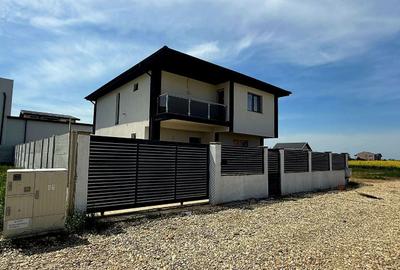 Casă cu 5 camere cu Teren 335 Mp în Vidra - 15