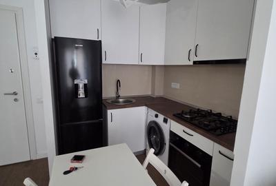Apartament cu 2 camere semidecomandat în Dobroești