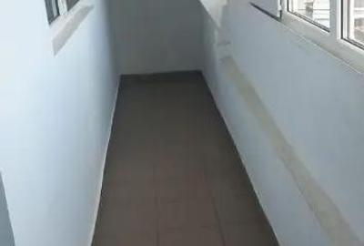 Casă cu 5 camere cu Teren 100 Mp în Coiciu - 10