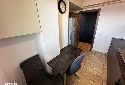 Apartament cu 2 camere, mobilat în Regie - 11