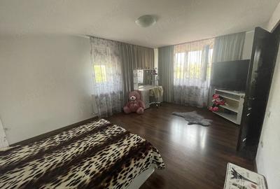 Casă cu Teren 300 Mp în Central - 7
