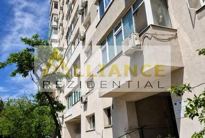 Apartament cu 2 camere decomandat în Titan