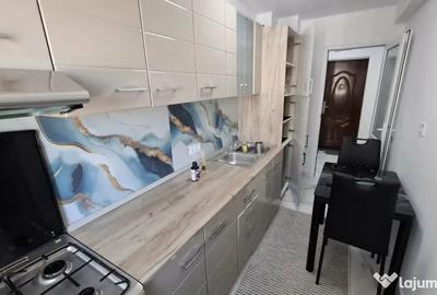 Apartament cu 2 camere decomandat în Independenței - 4