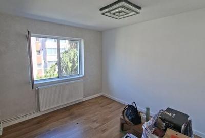 Apartament cu 3 camere în Gării - 1