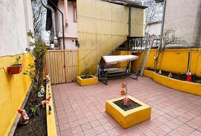 Casă cu 7 camere cu Teren 270 Mp în Dămăroaia - 4