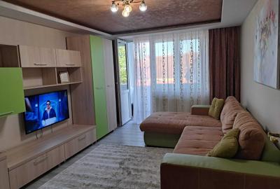 Apartament cu 2 camere decomandat în Central - 2